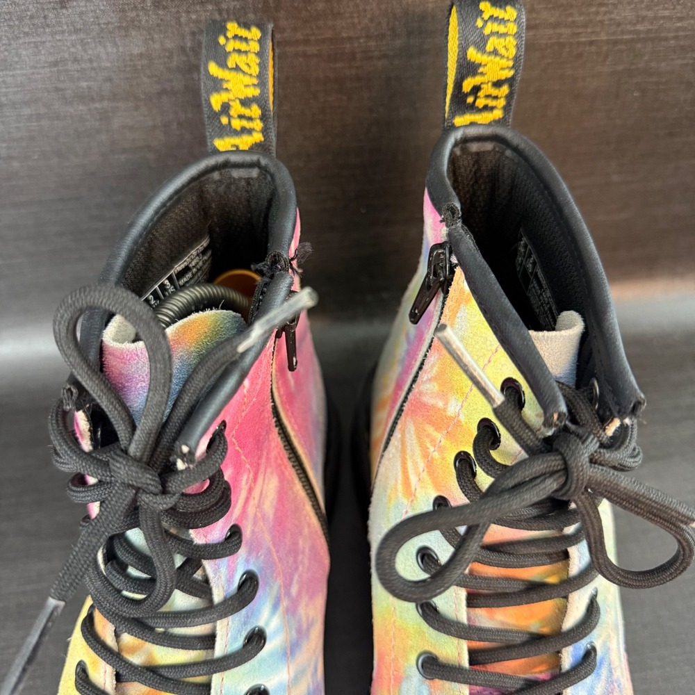 Dr. Martens 1460 Kids size 3 Tie Dye Suede Ankle Pink Yellow Blue Shoes Boots - Picture 5 of 10